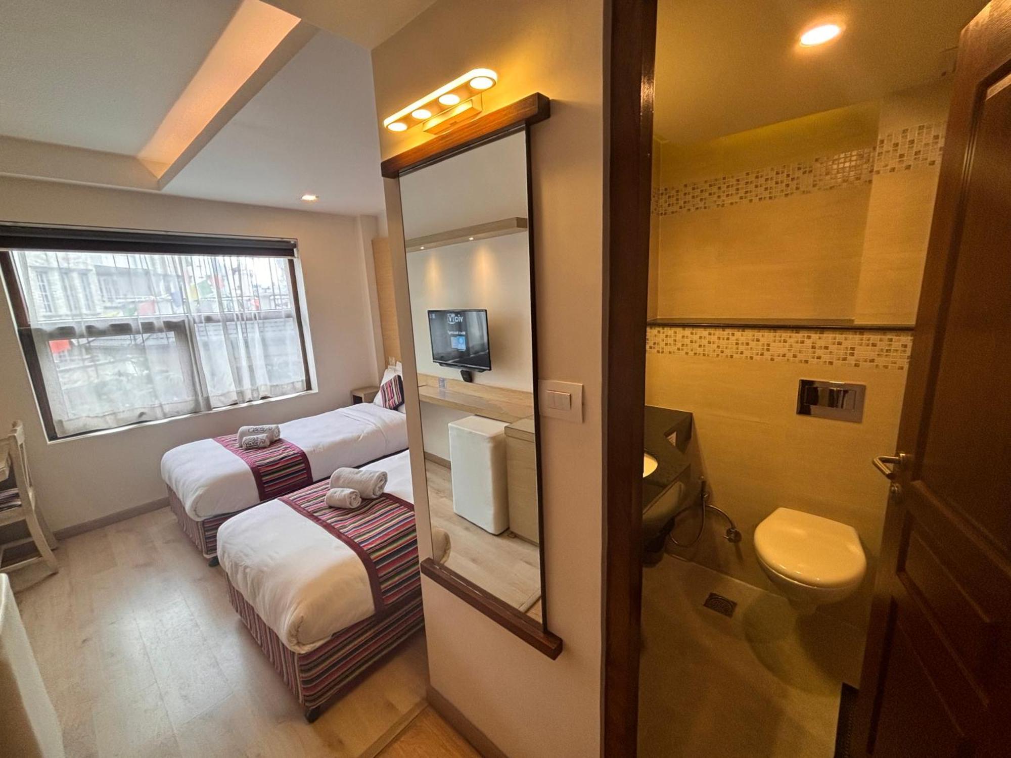 Viavia Boutique Hotel - Kathmandu Catmandu Exterior foto